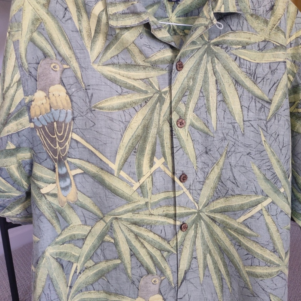 Tommy Bahama Hawaiian Aloha Shirt M